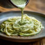 sauce Alfredo pesto keto low-carb healthy recipe